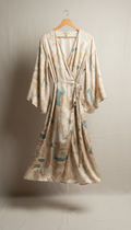 Vestido cruzado de seda Arena Suave